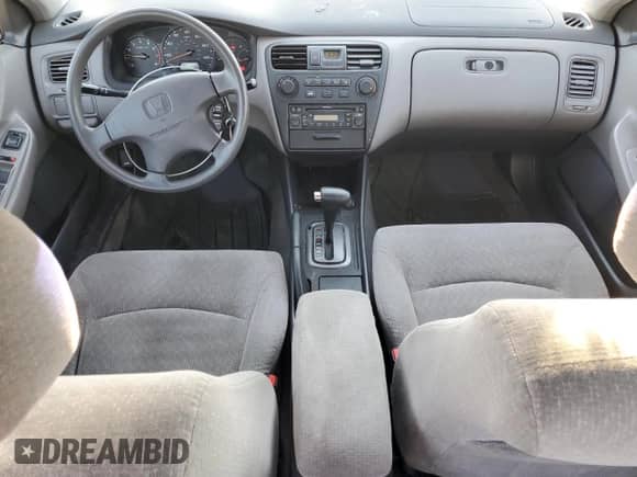 2002 Honda Accord LX с VIN 1HGCG56462A029615, выставлен на аукционе Copart как лот 81846305 с пробегом 147 842 миль миль и Списание • Salvage title. История ставок и продаж доступна на DreamBid. Изображение 8.