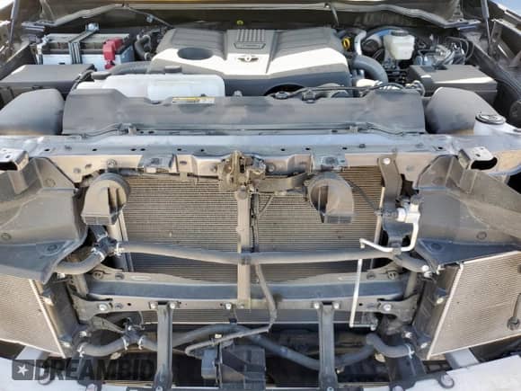 2025 Toyota Tundra SR with VIN 5TFLA5AB2SX044616, listed as a Copart auction lot 82146585 with 12,721 mi miles and Salvage title. Bid and sale history available at DreamBid. Image 11.