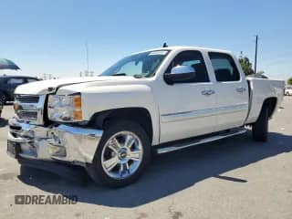2012 Chevrolet Silverado 1500 LT с VIN 3GCPCSE04CG120216, выставлен на аукционе Copart как лот 64465035 с пробегом 107 427 миль миль и Списание • Salvage title. История ставок и продаж доступна на DreamBid. Изображение 1.