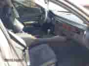 2011 BMW 3 Series 328i с VIN WBAPH7C51BE679982, выставлен на аукционе IAAI как лот 43205583 с пробегом 125 695 миль миль и . История ставок и продаж доступна на DreamBid. Изображение 5.