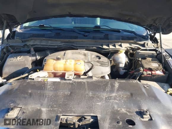 2015 Ram 1500 Laramie Longhorn с VIN 1C6RR7PM5FS714242, выставлен на аукционе IAAI как лот 41831312 с пробегом 130 616 миль миль и . История ставок и продаж доступна на DreamBid. Изображение 10.