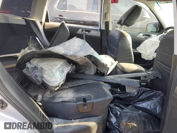 2012 Subaru Forester X Limited z VIN JF2SHAEC7CH443909, wystawiony jako Copart lot #67867245 z przebiegiem Nie podano mil oraz Szkoda całkowita • Salvage title. Historia ofert i sprzedaży dostępna na DreamBid. Obrazek 11.