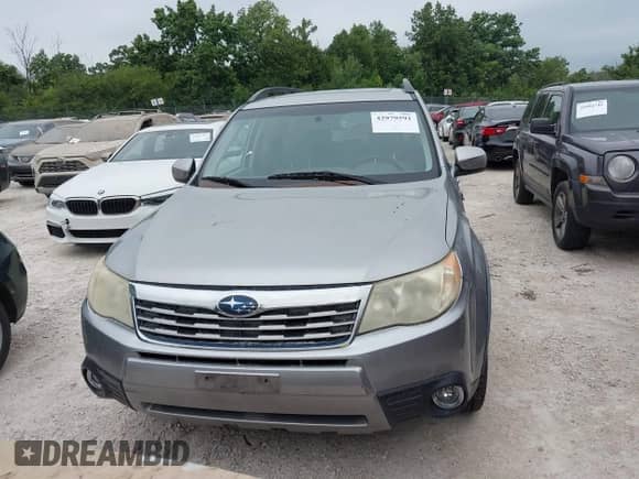 2009 Subaru Forester X с VIN JF2SH63689H793679, выставлен на аукционе IAAI как лот 42979591 с пробегом 145 844 миль миль и . История ставок и продаж доступна на DreamBid. Изображение 12.