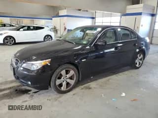 2006 BMW 5 Series 525xi с VIN WBANF33506CS36326, выставлен на аукционе Copart как лот 83698094 с пробегом 165 238 миль миль и Списание • Salvage title. История ставок и продаж доступна на DreamBid. Изображение 1.