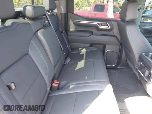2024 Chevrolet Silverado 1500 LTZ с VIN 1GCUDGE81RZ298421, выставлен на аукционе IAAI как лот 41775039 с пробегом 6 900 миль миль и . История ставок и продаж доступна на DreamBid. Изображение 8.