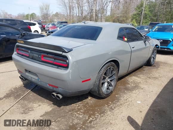 2018 Dodge Challenger R/T Scat Pack with VIN 2C3CDZFJ3JH192649, listed as a IAAI auction lot 41902844 with 159,911 mi miles and . Bid and sale history available at DreamBid. Image 4.