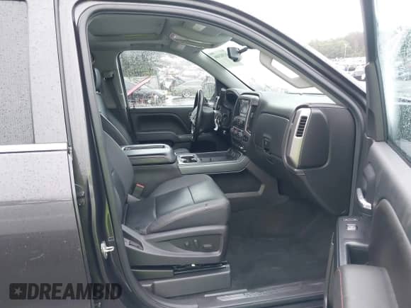 2015 GMC Sierra 1500 SLT z VIN 3GTU2VEC2FG422688, wystawiony jako IAAI lot #43302406 z przebiegiem 108 793 mil mil oraz . Historia ofert i sprzedaży dostępna na DreamBid. Obrazek 5.