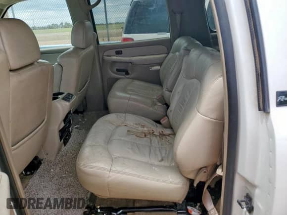 2001 Chevrolet Suburban LT with VIN 1GNEC16T11J223039, listed as a Copart auction lot 66936905 with 227,887 mi miles and Salvage title. Bid and sale history available at DreamBid. Image 11.