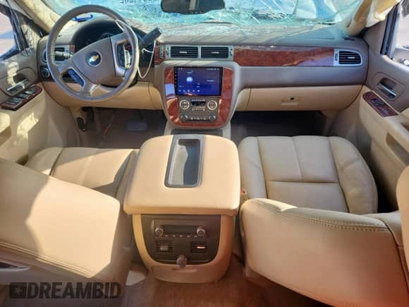2011 Chevrolet Avalanche LT с VIN 3GNMCFE00BG358631, выставлен на аукционе Copart как лот 62649085 с пробегом 52 843 миль миль и Списание • Salvage title. История ставок и продаж доступна на DreamBid. Изображение 8.