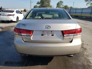 2008 Hyundai Sonata SE z VIN 5NPEU46F68H298498, wystawiony jako Copart lot #81334785 z przebiegiem 149 274 mil mil oraz Szkoda całkowita • Salvage title. Historia ofert i sprzedaży dostępna na DreamBid. Obrazek 6.