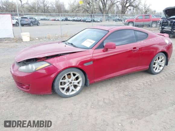 2007 Hyundai Tiburon GT с VIN KMHHN66F67U251509, выставлен на аукционе IAAI как лот 42115300 с пробегом 180 334 миль миль и . История ставок и продаж доступна на DreamBid. Изображение 2.