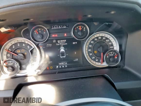 2015 Ram 1500 Lone Star с VIN 1C6RR7LM9FS717098, выставлен на аукционе Copart как лот 64147935 с пробегом 165 765 миль миль и Списание • Salvage title. История ставок и продаж доступна на DreamBid. Изображение 9.