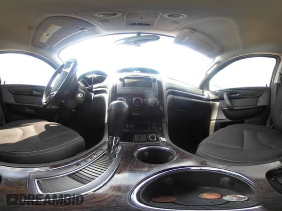 2016 Chevrolet Traverse LT с VIN 1GNKRGKDXGJ255936, выставлен на аукционе IAAI как лот 43201214 с пробегом Не указан миль и . История ставок и продаж доступна на DreamBid. Изображение 18.