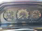 1986 Mercedes-Benz 300 E z VIN WDBEA30D5GA179467, wystawiony jako Copart lot #77548064 z przebiegiem 149 840 mil mil oraz Szkoda całkowita • Salvage title. Historia ofert i sprzedaży dostępna na DreamBid. Obrazek 9.