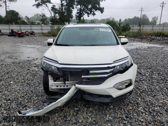 2016 Honda Pilot EX-L z VIN 5FNYF5H87GB026003, wystawiony jako Copart lot #67470295 z przebiegiem 109 793 mil mil oraz Szkoda całkowita • Salvage title. Historia ofert i sprzedaży dostępna na DreamBid. Obrazek 5.