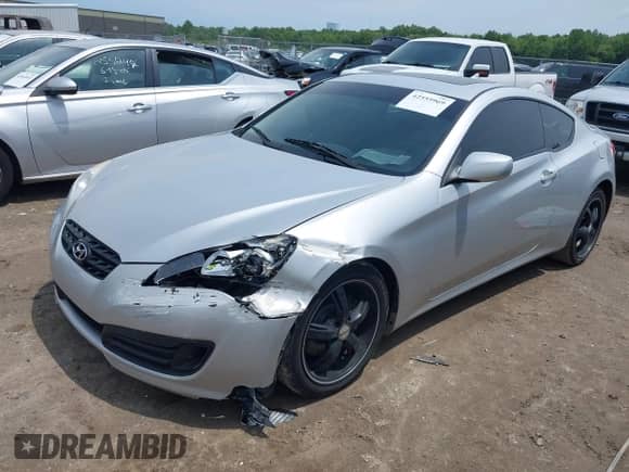 2010 Hyundai Genesis Coupe Premium с VIN KMHHT6KD6AU041185, выставлен на аукционе IAAI как лот 42555969 с пробегом 150 913 миль миль и . История ставок и продаж доступна на DreamBid. Изображение 17.