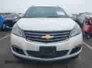 2015 Chevrolet Traverse LT с VIN 1GNKRGKD7FJ270294, выставлен на аукционе IAAI как лот 43385260 с пробегом 147 897 миль миль и . История ставок и продаж доступна на DreamBid. Изображение 13.