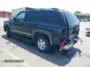 2002 Chevrolet Tahoe Z71 z VIN 1GNEK13T22R314086, wystawiony jako IAAI lot #42559524 z przebiegiem 256 113 mil mil oraz . Historia ofert i sprzedaży dostępna na DreamBid. Obrazek 3.