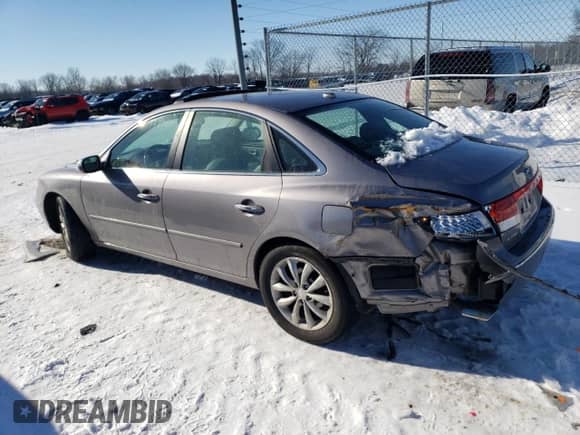 2007 Hyundai Azera SE с VIN KMHFC46F27A242700, выставлен на аукционе Copart как лот 88947755 с пробегом 116 092 миль миль и Списание • Salvage title. История ставок и продаж доступна на DreamBid. Изображение 2.