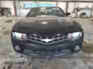 2013 Chevrolet Camaro LS с VIN 2G1FE1E38D9240700, выставлен на аукционе Copart как лот 63273405 с пробегом 54 629 миль миль и Списание • Salvage title. История ставок и продаж доступна на DreamBid. Изображение 5.