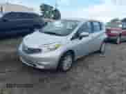 2015 Nissan Note SV z VIN 3N1CE2CP4FL382051, wystawiony jako IAAI lot #42622309 z przebiegiem 160 040 mil mil oraz . Historia ofert i sprzedaży dostępna na DreamBid. Obrazek 2.