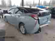 2016 Toyota Prius Four z VIN JTDKARFU9G3024875, wystawiony jako IAAI lot #42314235 z przebiegiem 101 383 mil mil oraz . Historia ofert i sprzedaży dostępna na DreamBid. Obrazek 3.