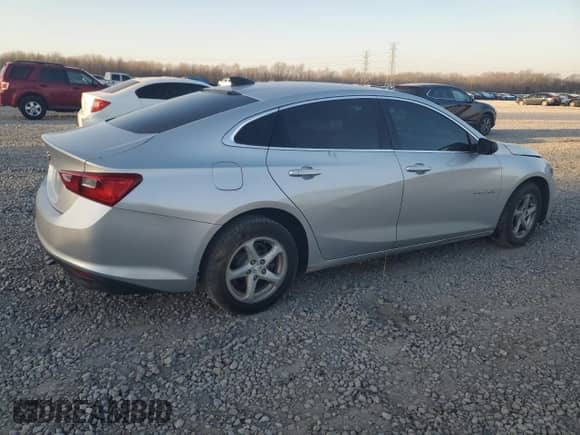 2017 Chevrolet Malibu LS z VIN 1G1ZB5ST6HF152968, wystawiony jako Copart lot #80792365 z przebiegiem 121 523 mil mil oraz Szkoda całkowita • Salvage title. Historia ofert i sprzedaży dostępna na DreamBid. Obrazek 3.