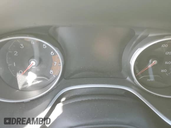 2020 Jeep Compass Limited with VIN 3C4NJDCB4LT157822, listed as a Copart auction lot 84813165 with Not provided miles and Salvage title. Bid and sale history available at DreamBid. Image 9.