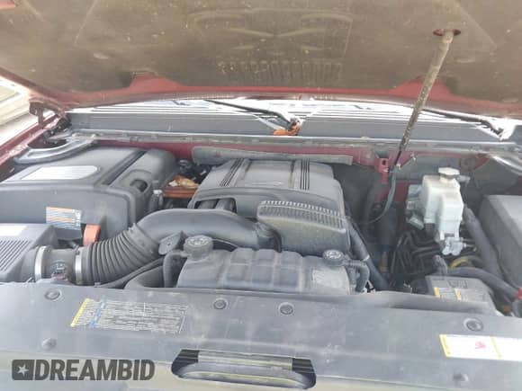 2009 Chevrolet Tahoe with VIN 1GNFK135X9R153552, listed as a IAAI auction lot 41930886 with 193,739 mi miles and . Bid and sale history available at DreamBid. Image 10.