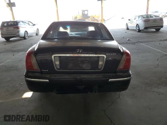 2005 Hyundai XG с VIN KMHFU45E75A413962, выставлен на аукционе Copart как лот 63047455 с пробегом 129 970 миль миль и Списание • Salvage title. История ставок и продаж доступна на DreamBid. Изображение 6.