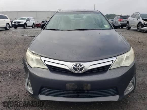 2012 Toyota Camry XLE z VIN 4T1BF1FK0CU070340, wystawiony jako Copart lot #81773185 z przebiegiem 108 717 mil mil oraz Szkoda całkowita • Salvage title. Historia ofert i sprzedaży dostępna na DreamBid. Obrazek 5.