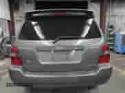 2007 Toyota Highlander w/3rd Row z VIN JTEDP21A270144025, wystawiony jako IAAI lot #43232039 z przebiegiem 204 380 mil mil oraz . Historia ofert i sprzedaży dostępna na DreamBid. Obrazek 16.