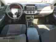 2005 Toyota Camry LE с VIN 4T1BE30K35U562581, выставлен на аукционе Copart как лот 80101715 с пробегом 135 351 миль миль и Списание • Salvage title. История ставок и продаж доступна на DreamBid. Изображение 8.