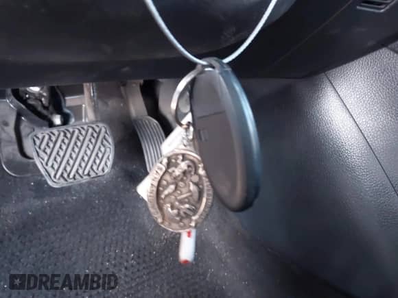 2017 Nissan Sentra SR z VIN 3N1AB7AP3HY226220, wystawiony jako IAAI lot #41721447 z przebiegiem 107 187 mil mil oraz . Historia ofert i sprzedaży dostępna na DreamBid. Obrazek 11.