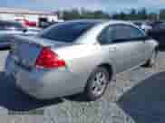 2007 Chevrolet Impala LT z VIN 2G1WT58N779330645, wystawiony jako IAAI lot #42984674 z przebiegiem 211 041 mil mil oraz . Historia ofert i sprzedaży dostępna na DreamBid. Obrazek 4.