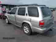 2004 Nissan Pathfinder SE with VIN JN8DR09XX4W806281, listed as a IAAI auction lot 42411982 with 259,921 mi miles and . Bid and sale history available at DreamBid. Image 3.