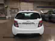 2013 Chevrolet Sonic RS z VIN 1G1JH6SB4D4245311, wystawiony jako IAAI lot #43123230 z przebiegiem 99 145 mil mil oraz . Historia ofert i sprzedaży dostępna na DreamBid. Obrazek 16.