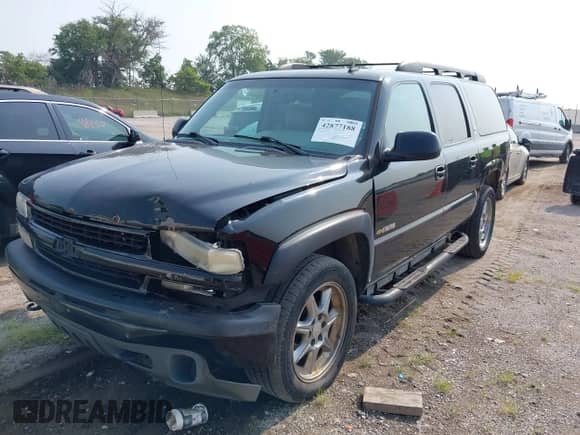2006 Chevrolet Suburban LS z VIN 3GNFK16Z36G217263, wystawiony jako IAAI lot #42877188 z przebiegiem 266 037 mil mil oraz . Historia ofert i sprzedaży dostępna na DreamBid. Obrazek 2.