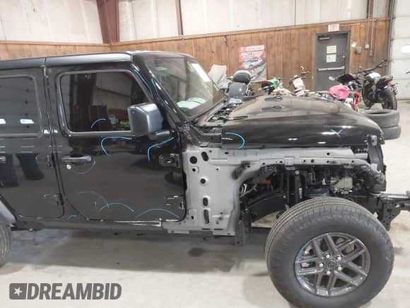 2025 Jeep Wrangler Sport S with VIN 1C4PJXDNXSW503061, listed as a IAAI auction lot 42394317 with 14,178 mi miles and . Bid and sale history available at DreamBid. Image 20.
