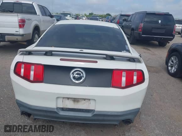 2011 Ford Mustang GT with VIN 1ZVBP8CF2B5161343, listed as a IAAI auction lot 42866664 with 189,284 mi miles and . Bid and sale history available at DreamBid. Image 16.