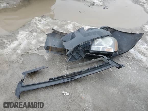 2011 Chevrolet Tahoe LTZ z VIN 1GNSKCE00BR112087, wystawiony jako Copart lot #46799095 z przebiegiem 227 514 mil mil oraz Szkoda całkowita • Salvage title. Historia ofert i sprzedaży dostępna na DreamBid. Obrazek 13.