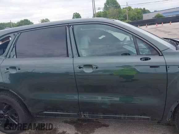 2023 Kia Sorento X-Line S with VIN 5XYRLDLC2PG227531, listed as a IAAI auction lot 42592928 with 14,506 mi miles and . Bid and sale history available at DreamBid. Image 14.