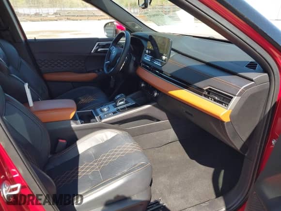 2023 Mitsubishi Outlander SEL with VIN JA4J4VA89PZ044086, listed as a IAAI auction lot 41999092 with 39,617 mi miles and . Bid and sale history available at DreamBid. Image 5.