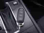 2025 Nissan Kicks S z VIN 3N8AP6BB4SL353921, wystawiony jako IAAI lot #41552427 z przebiegiem 3 006 mil mil oraz . Historia ofert i sprzedaży dostępna na DreamBid. Obrazek 11.