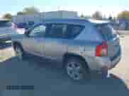 2012 Jeep Compass Limited с VIN 1C4NJCCB0CD622077, выставлен на аукционе IAAI как лот 43541168 с пробегом 174 205 миль миль и . История ставок и продаж доступна на DreamBid. Изображение 3.
