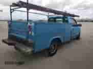 1995 Chevrolet Silverado 2500 с VIN 1GCFC24K0SZ190762, выставлен на аукционе Copart как лот 84324274 с пробегом 213 671 миль миль и Списание • Salvage title. История ставок и продаж доступна на DreamBid. Изображение 3.