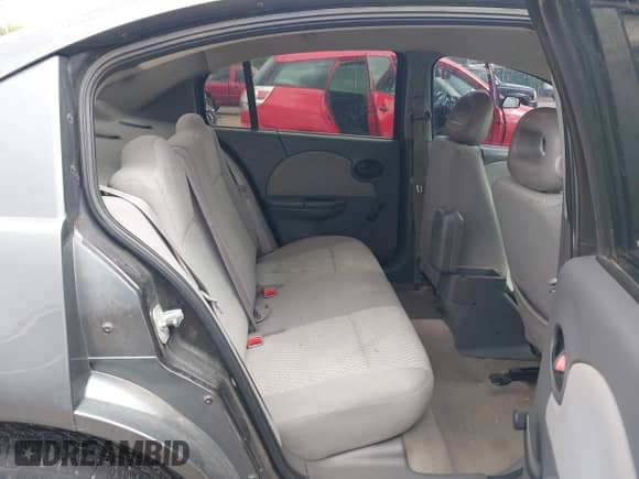 2007 Saturn ION ION 2 z VIN 1G8AJ55F07Z114897, wystawiony jako IAAI lot #43244091 z przebiegiem 137 791 mil mil oraz . Historia ofert i sprzedaży dostępna na DreamBid. Obrazek 8.