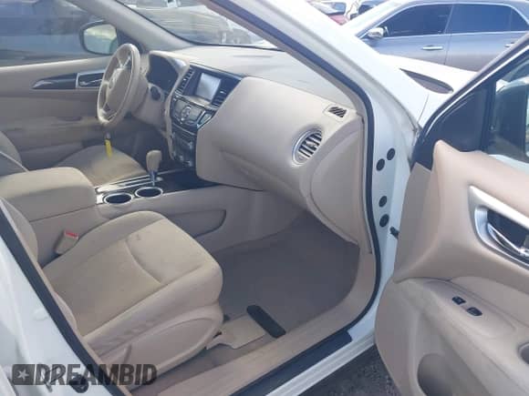 2013 Nissan Pathfinder SL with VIN 5N1AR2MN8DC634202, listed as a IAAI auction lot 42333625 with 183,994 mi miles and . Bid and sale history available at DreamBid. Image 5.