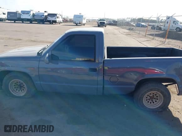 1989 Chevrolet Silverado 1500 с VIN 1GCDC14K5KZ226642, выставлен на аукционе IAAI как лот 43309499 с пробегом 238 438 миль миль и . История ставок и продаж доступна на DreamBid. Изображение 14.