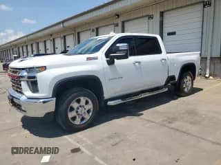 2020 Chevrolet Silverado 2500HD LTZ z VIN 1GC4YPE78LF179107, wystawiony jako Copart lot #61341495 z przebiegiem 121 805 mil mil oraz Szkoda całkowita • Salvage title. Historia ofert i sprzedaży dostępna na DreamBid. Obrazek 1.
